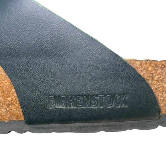 Birkenstock Sandals Men\'s 42/9-9.5 Black Gizeh Slip On Buckle Sandals main image 6